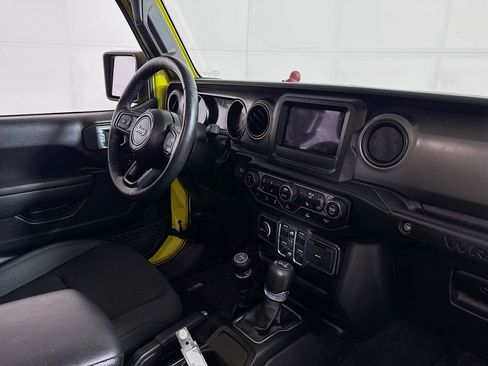 Used 2023 Jeep Wrangler Unlimited Sport image 27