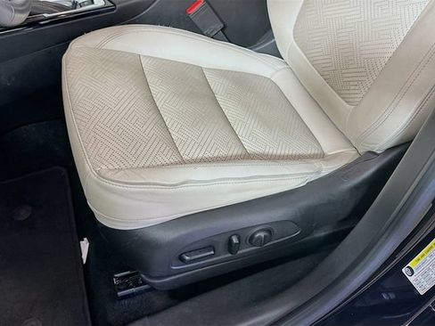 Used 2021 Buick Encore GX Essence w/ Advanced Technology Package FWD image 20