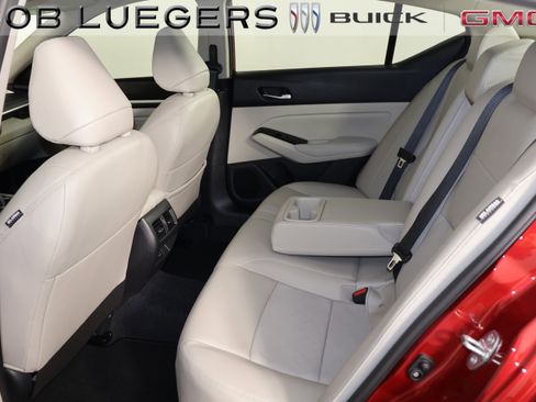 Used 2023 Nissan Altima 2.5 SL image 13