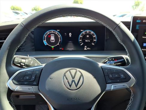 New 2025 Volkswagen Tiguan S image 15