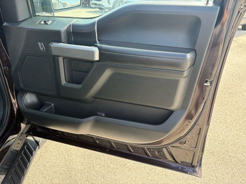 Used 2018 Ford F150 XLT w/ Equipment Group 302A Luxury image 44