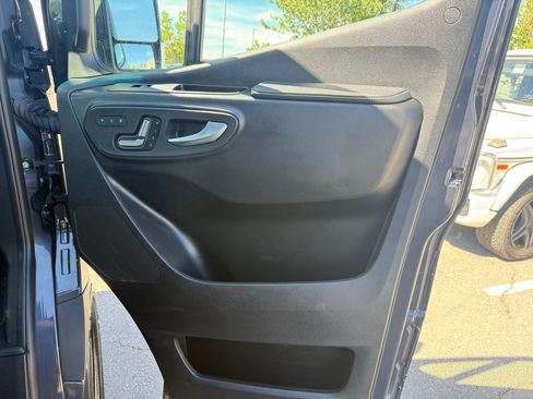 Used 2026 Mercedes-Benz Sprinter 2500 image 16