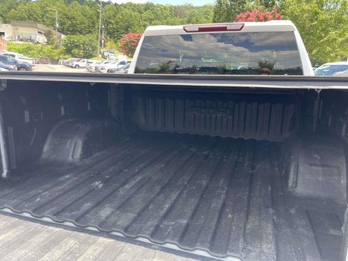 Used 2021 GMC Sierra 1500 AT4 AWD/4WD image 29