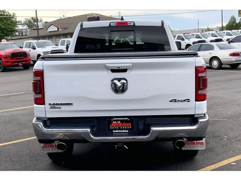 Used 2023 RAM 1500 Laramie AWD/4WD image 4