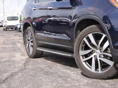 Used 2016 Honda Pilot Touring image 3