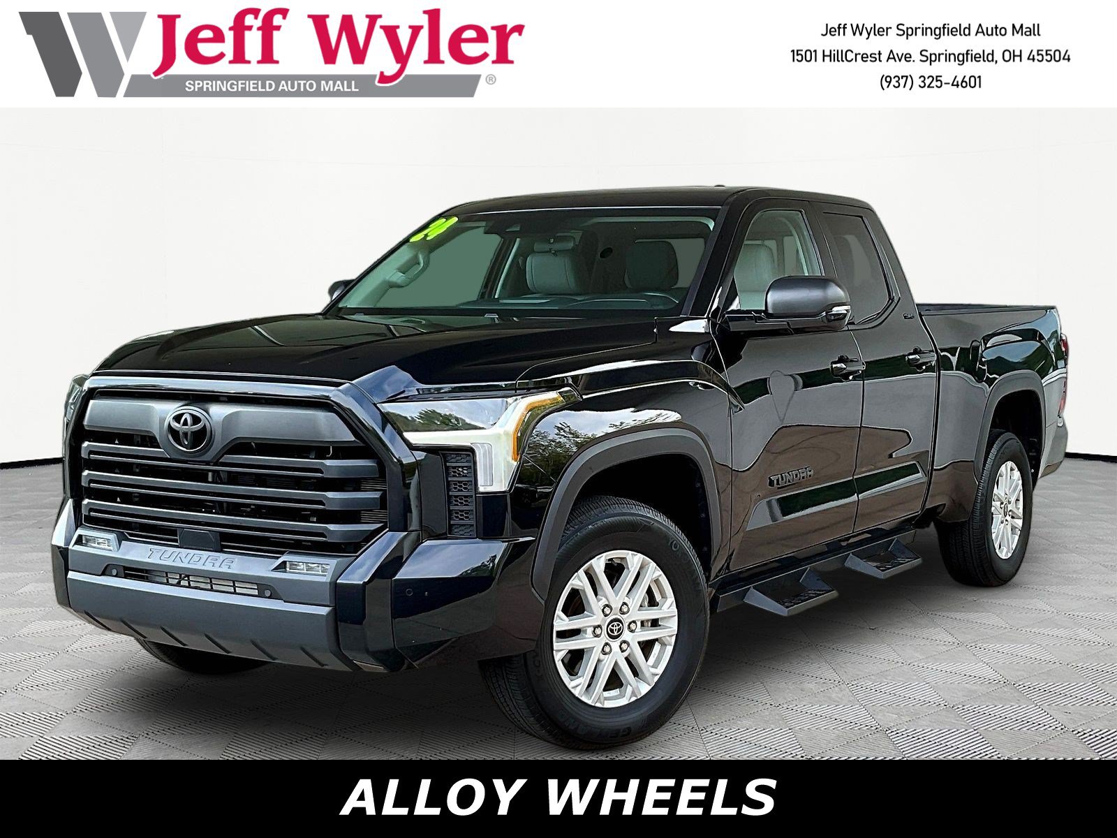 Used 2024 Toyota Tundra SR5 w/ SR5 Premium Package AWD/4WD image 1