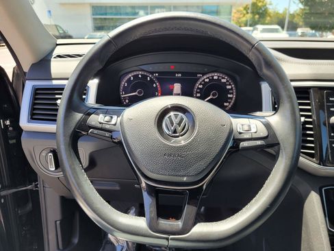 Used 2019 Volkswagen Atlas SEL Premium AWD/4WD image 34