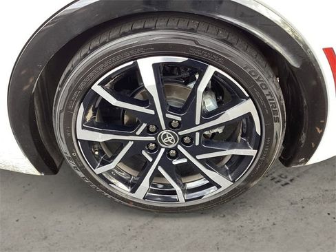 Certified 2024 Toyota Prius Prime image 14