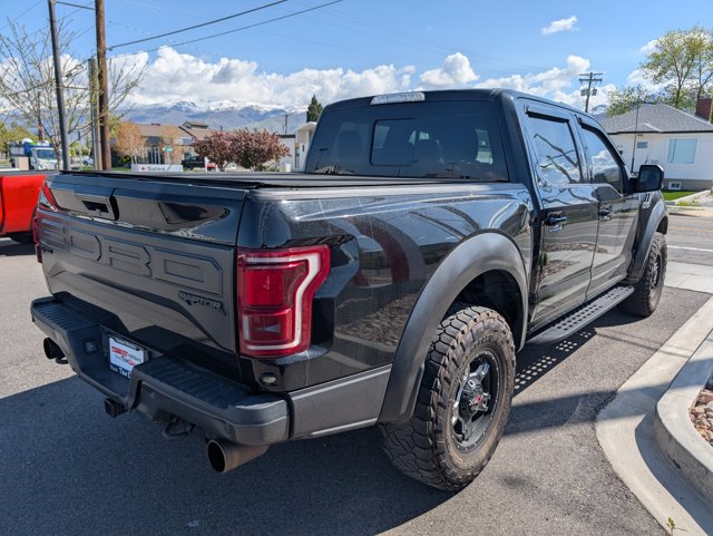 Used 2017 Ford F150 Raptor w/ Equipment Group 802A Luxury AWD/4WD image 5