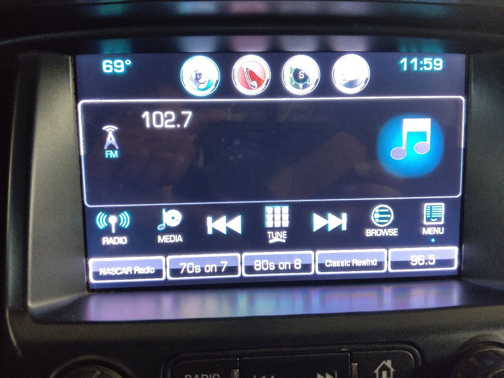 Used 2017 GMC Canyon SLE w/ All Terrain Package AWD/4WD image 25