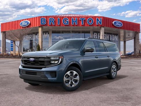 Used 2027 Ford Expedition Max Active AWD/4WD image 4