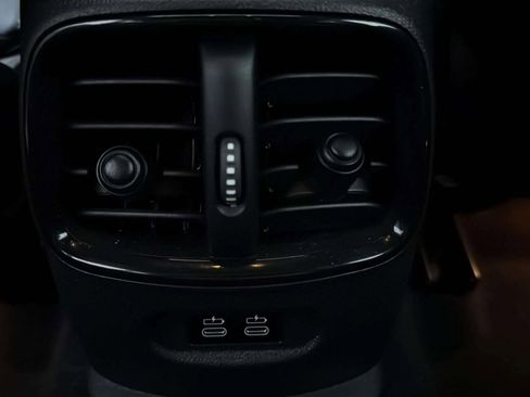 Used 2022 MINI Cooper Clubman S image 38