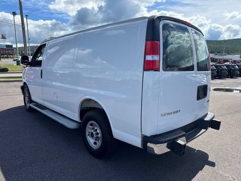 Used 2025 GMC Savana 2500 w/ Driver Convenience Package RWD image 7