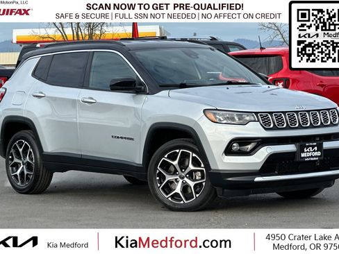 Used 2025 Jeep Compass Limited AWD/4WD image 1