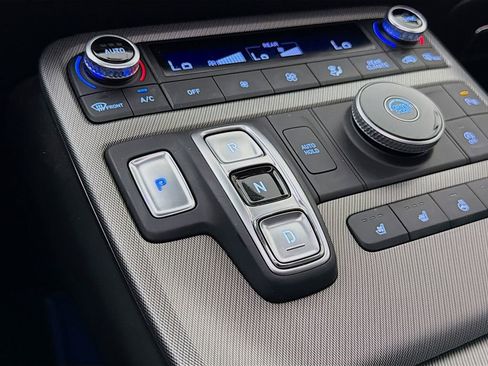 Used 2024 Hyundai Palisade SEL w/ Premium Package image 21