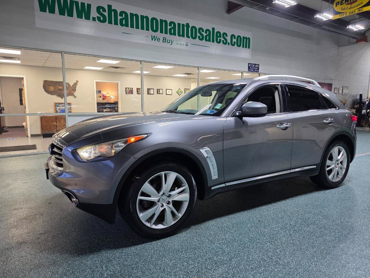 Used 2013 INFINITI FX37 AWD w/ Premium Pkg image 2