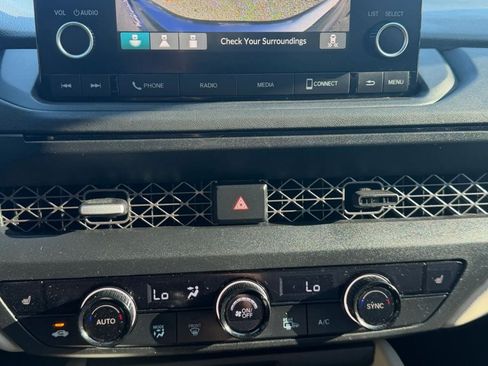 Used 2024 Honda Accord EX image 11