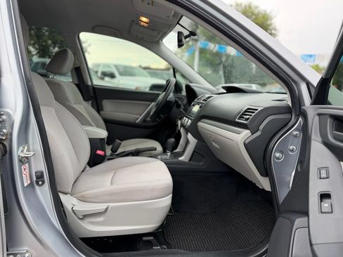 Used 2016 Subaru Forester 2.5i w/ Alloy Wheel Package AWD/4WD image 8