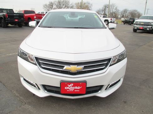 Used 2019 Chevrolet Impala LT w/ LT Leather Package image 9