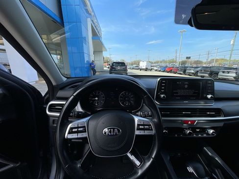 Used 2020 Kia Telluride LX image 10