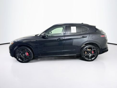 Used 2024 Alfa Romeo Stelvio Veloce AWD/4WD image 4