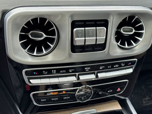 Used 2023 Mercedes-Benz G 550 image 26