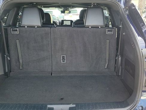 Used 2024 Toyota Highlander XSE image 32