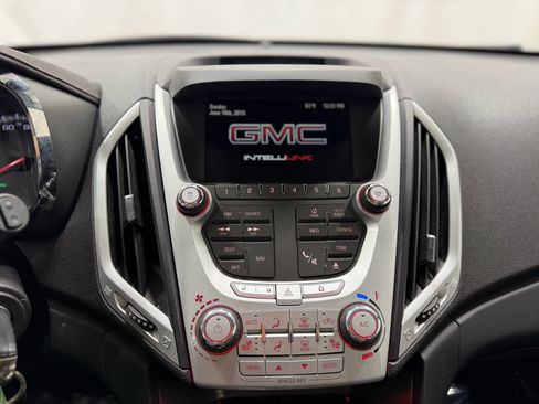 Used 2013 GMC Terrain SLT w/ Safety Package AWD/4WD image 16