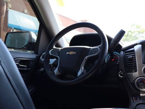 Used 2019 Chevrolet Tahoe Premier AWD/4WD image 50