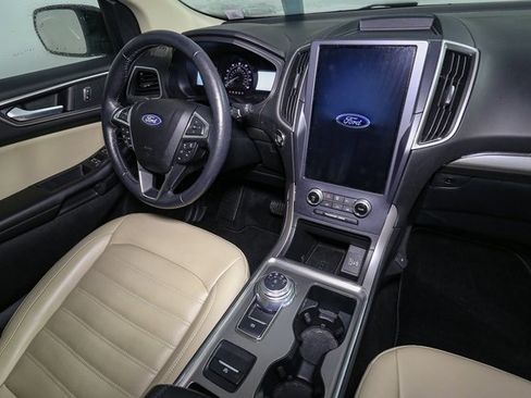 Used 2022 Ford Edge SEL w/ Convenience Package image 18