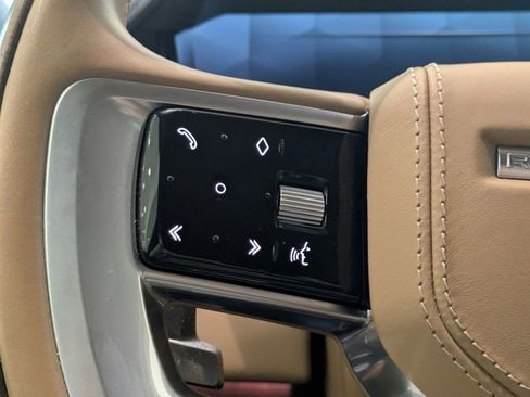 Used 2024 Land Rover Range Rover Long Wheelbase SE image 27