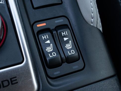 Used 2024 Subaru Forester Limited image 28