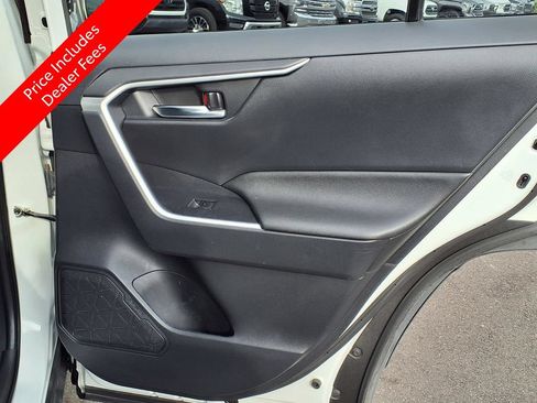 Used 2023 Toyota RAV4 SE w/ Convenience Package AWD/4WD image 13