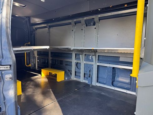 Used 2019 Ford Transit 250 148 High Roof Extended image 9