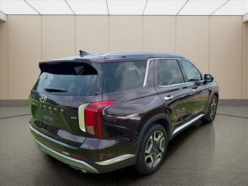 Used 2023 Hyundai Palisade Limited AWD/4WD image 14