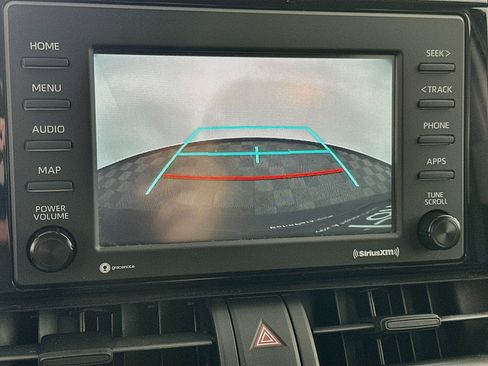 Used 2021 Toyota RAV4 XLE w/ Convenience Package FWD image 23