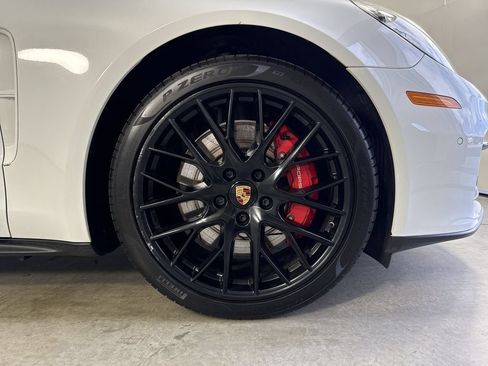 Certified 2023 Porsche Panamera 4S AWD/4WD image 15