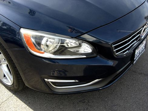 Used 2014 Volvo S60 T5 image 17