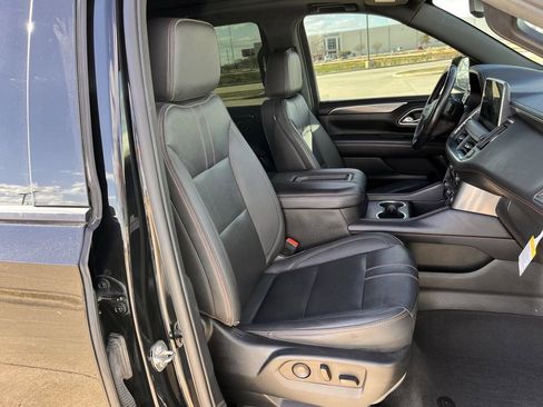 Used 2022 Chevrolet Tahoe RST w/ Luxury Package image 34