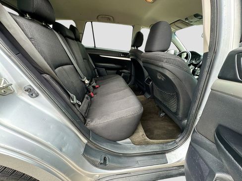 Used 2012 Subaru Outback 2.5i Premium image 31