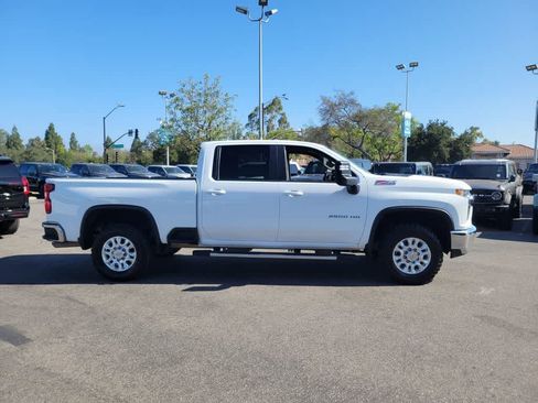 Used 2023 Chevrolet Silverado 2500 LT w/ Convenience Package AWD/4WD image 6