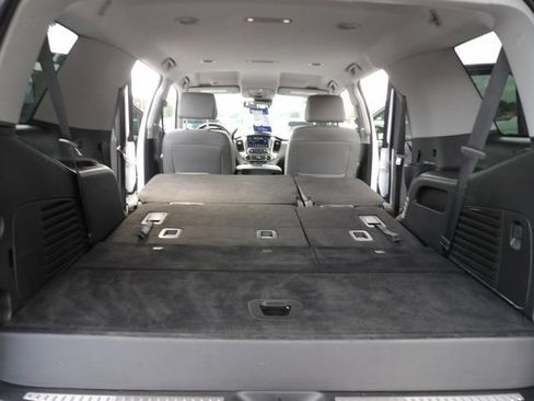 Used 2020 Chevrolet Tahoe LT RWD image 28