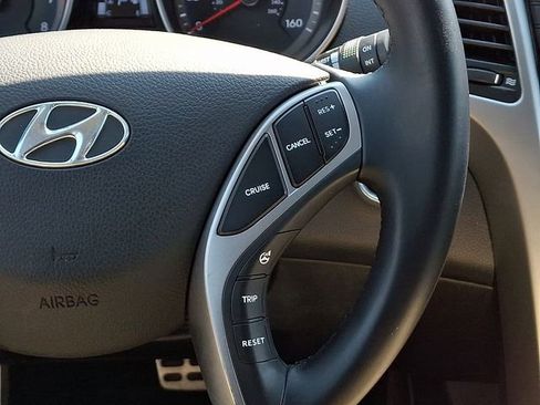 Used 2014 Hyundai Elantra GT w/ Option Group 03 image 23
