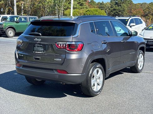 Used 2021 Jeep Compass Latitude w/ Convenience Group image 3