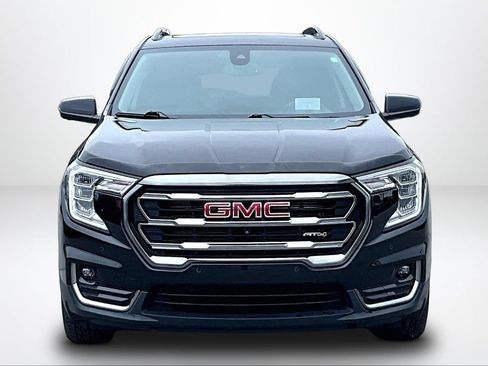 Used 2022 GMC Terrain AT4 w/ GMC Pro Grade Package AWD/4WD image 4