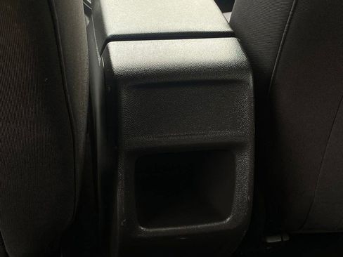 Used 2025 Chevrolet Trax RS w/ Sunroof Package FWD image 24