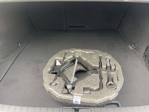 Used 2022 Genesis G70 3.3T w/ Sport Advanced Package image 12