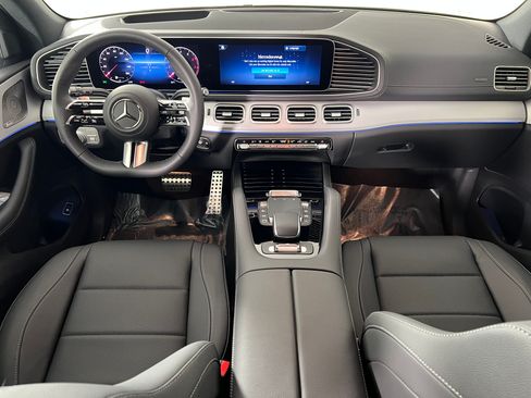 New 2026 Mercedes-Benz GLS 450 4MATIC image 24