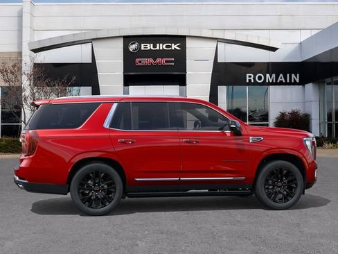 New 2026 GMC Yukon Denali w/ Sun & Power Step Package AWD/4WD image 5