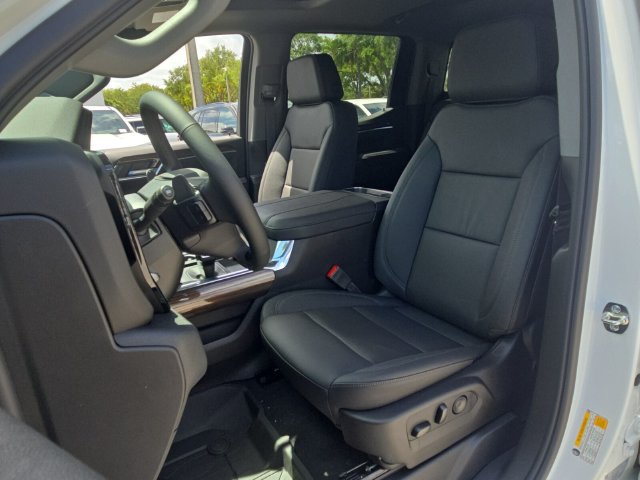 New 2026 Chevrolet Silverado 1500 RST w/ Safety Package AWD/4WD image 9